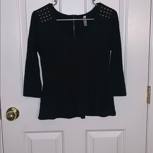 Black peplum shirt